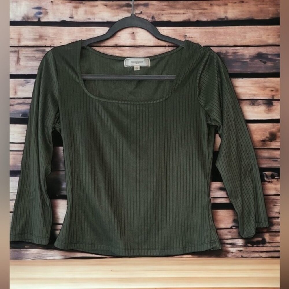 NO COMMENT olive green long sleeve squared neck rib-knit top size M